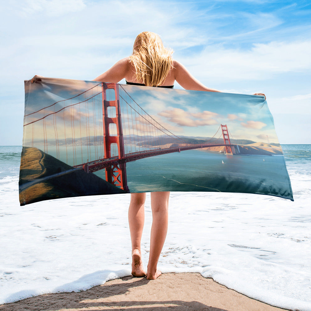 The Golden Gate Bridge Beach Towel by Visual Verse - Image 1